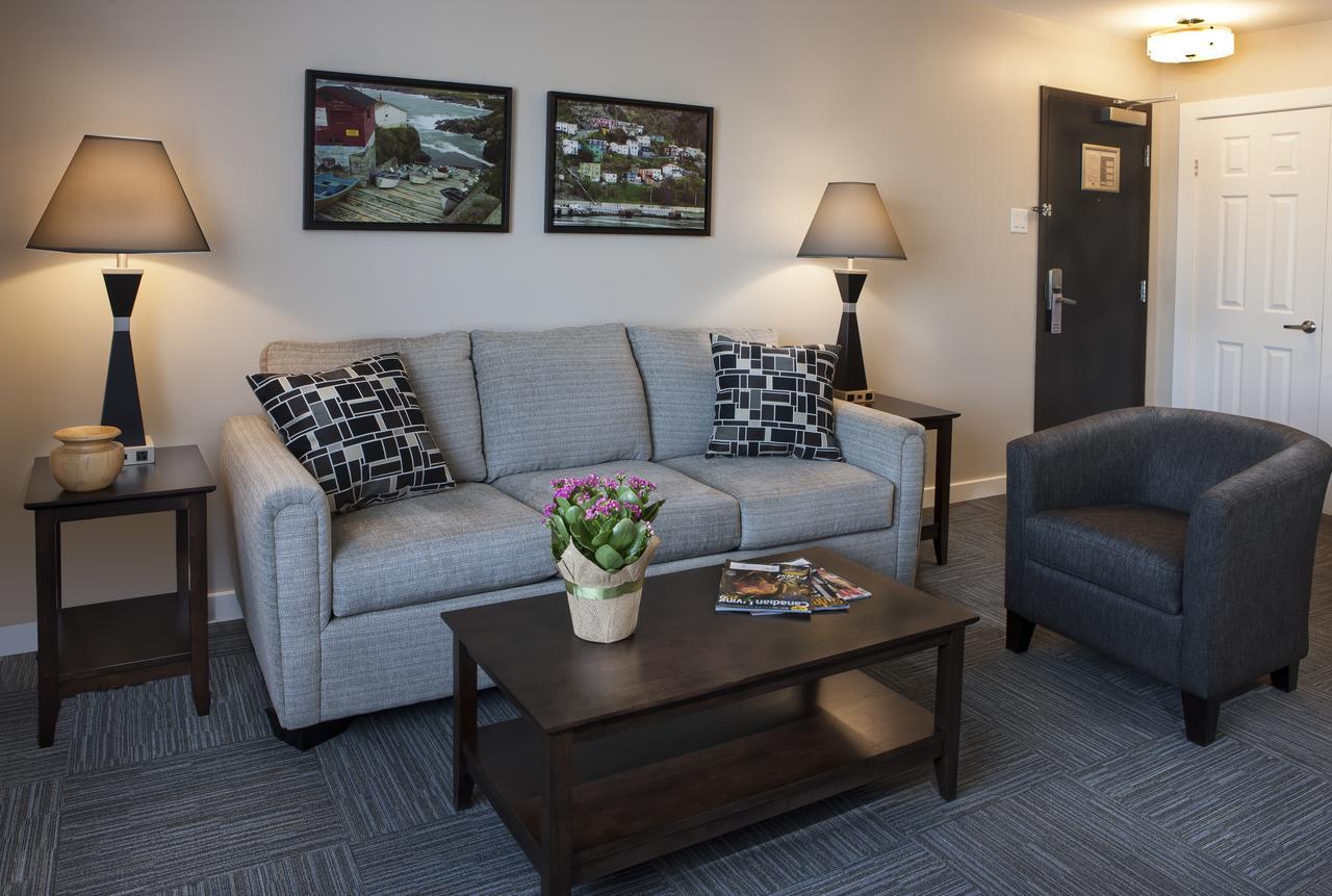 Homeport Apartment Hotel St. John's Esterno foto